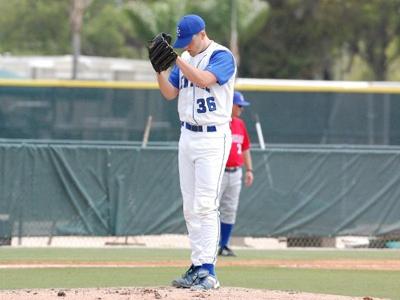 Seniors Lead Blue Devils to 6-4 Win Over #19 Illinois on Sunday in Winter Haven