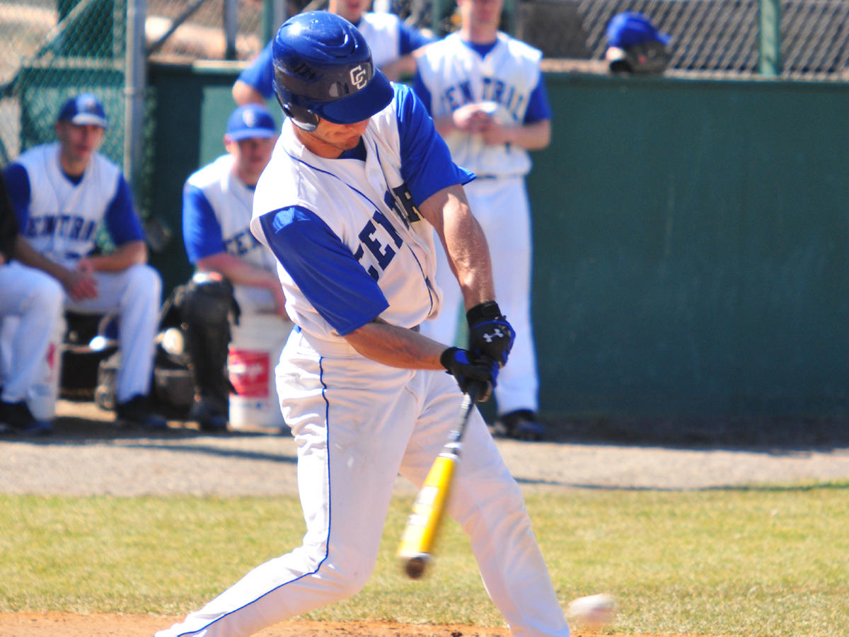 Sweep Complete; Baseball Tops Long Island on Sunday for Seventh Straight Victory