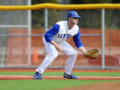 Baseball Tops Holy Cross 10-4 on the Road on Tuesday Night