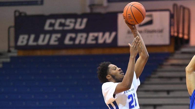 Men's Basketball Unable to Keep Pace in Second Half at Bryant, Falls 76-64