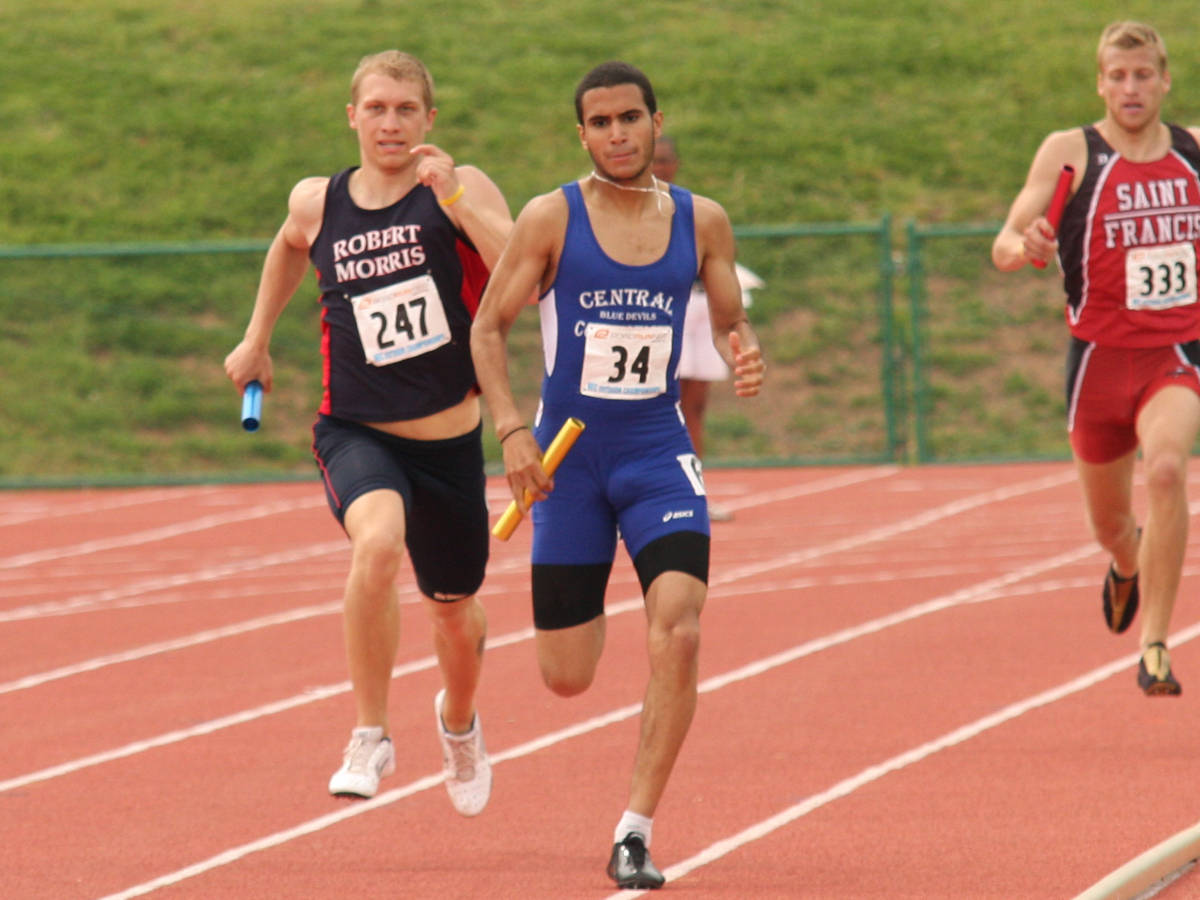 Men's Track Finishes Fourth at NEC Outdoor Championships