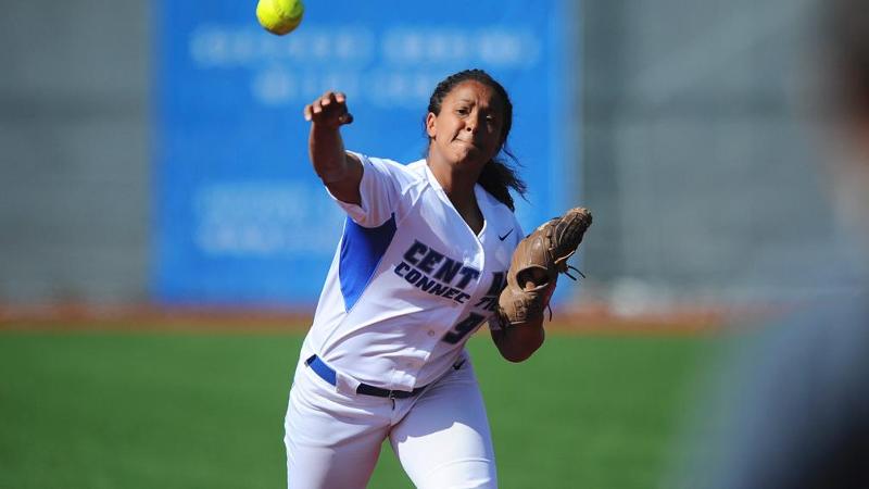 Softball Shuts Out FDU in Sweep; Extends Streak to 7