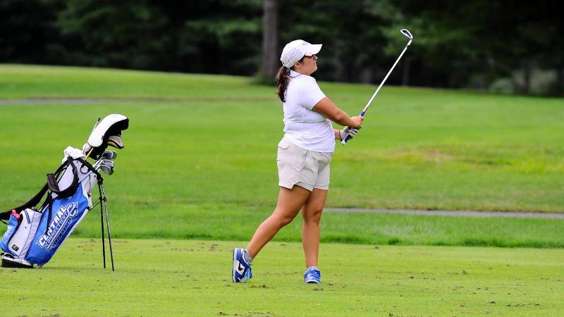 Women's Golf 8th, Farnum Tied for 7th in Jacksonville