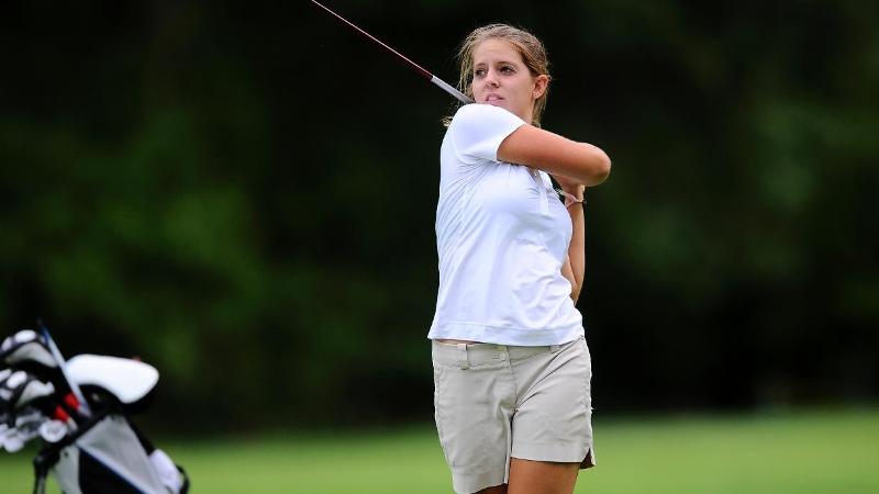 Stoddart Shines for Women's Golf on Monday at Brown