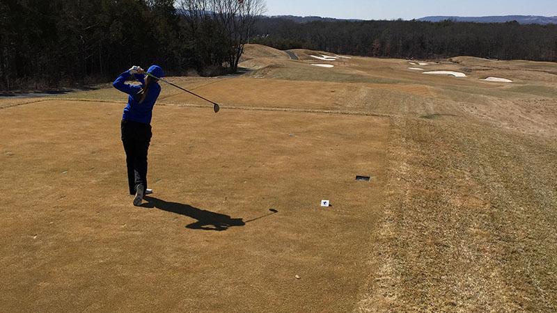 Women's Golf Competes at Day One of Pirate Invitational