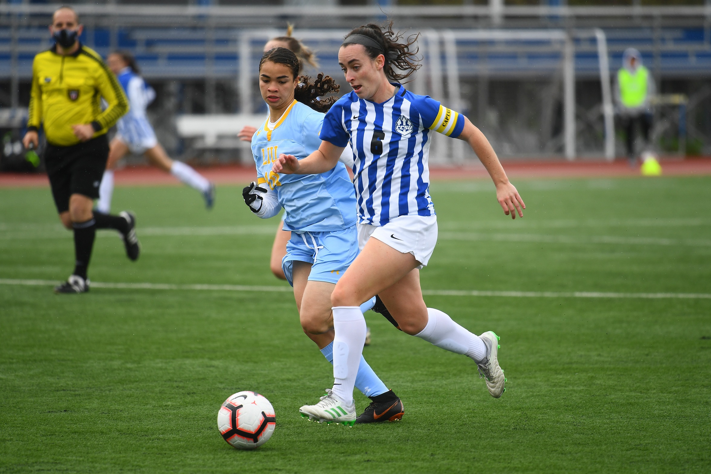 Women's Soccer Loses in Final Minutes at UConn