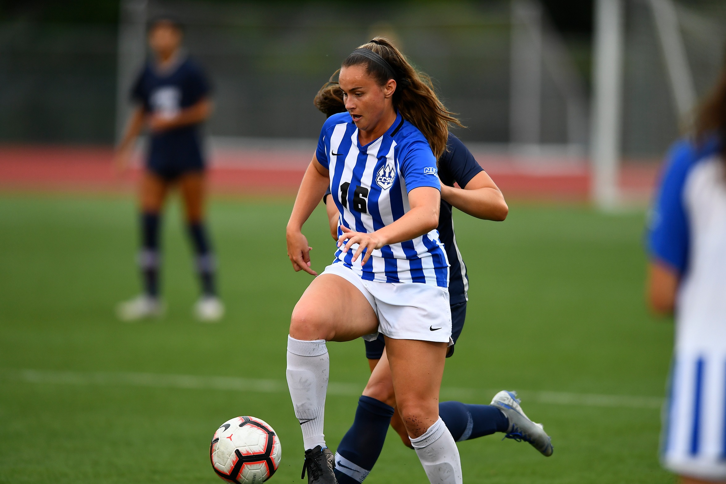 Women's Soccer Drops Road Match to Bryant