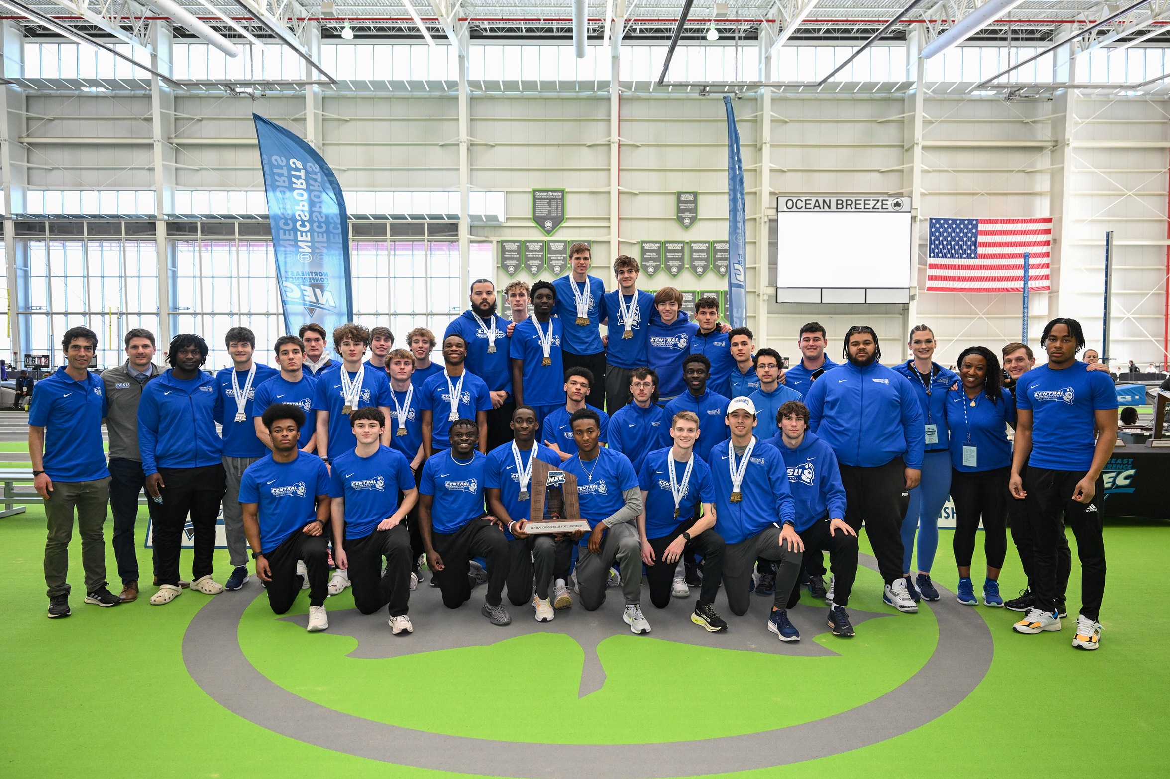 Men's Track & Field Places Second At NEC Indoor Championship