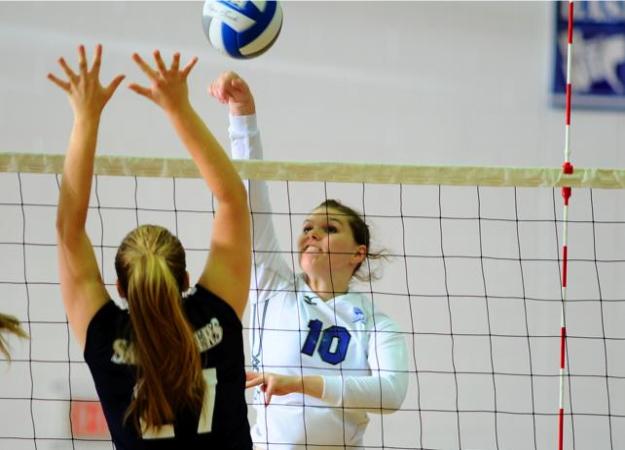 Volleyball Falls to SHU in Four Sets