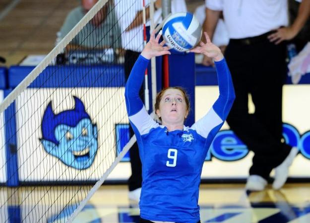 Volleyball Stopped by Bryant, 3-1