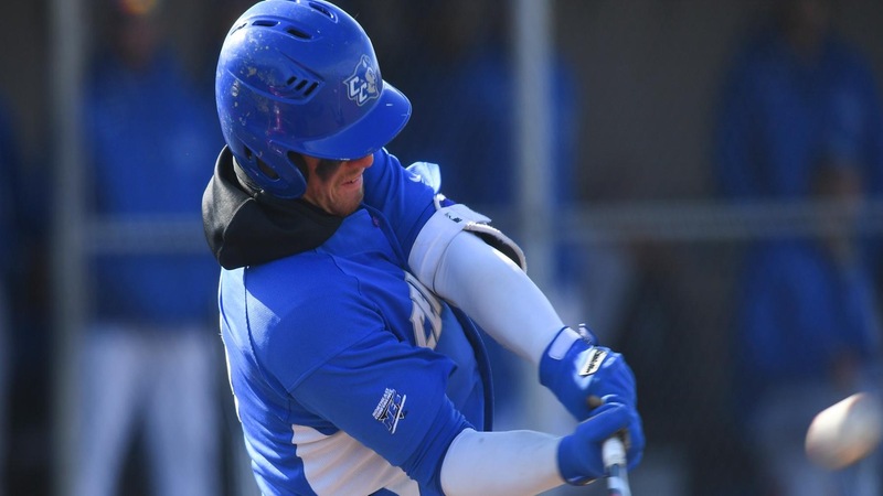 Baseball Falls to Mount St. Mary's in Extra Innings Sunday