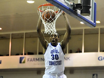 Men's Basketball's Wins Third Straight, 67-51, Over Brown at Home on Wednesday Night
