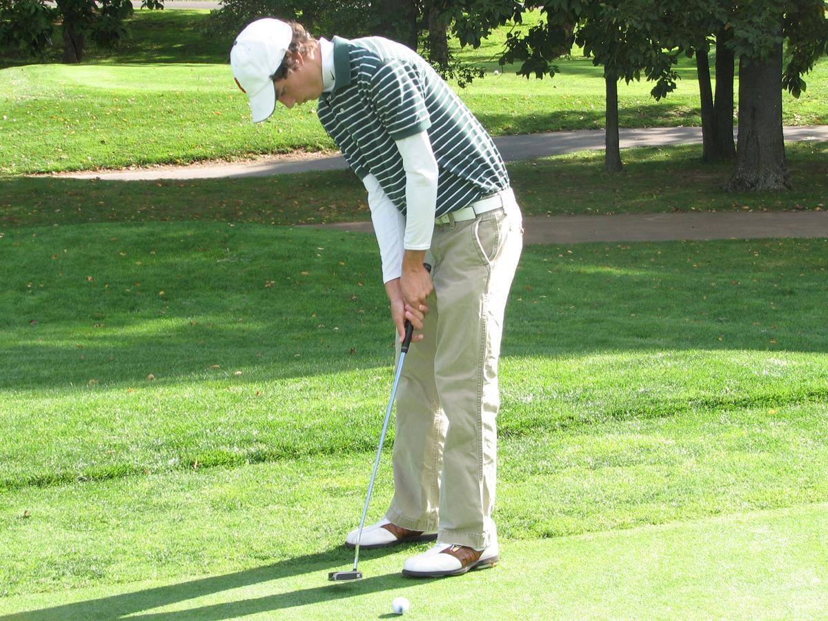 Men's Golf in Seventh After Day One of the Connecticut Cup