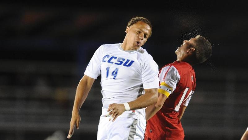Men's Soccer Shuts Out UMass Lowell on Tuesday