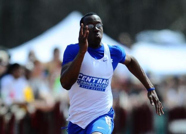 Men's T&F Places 4th at Holy Cross