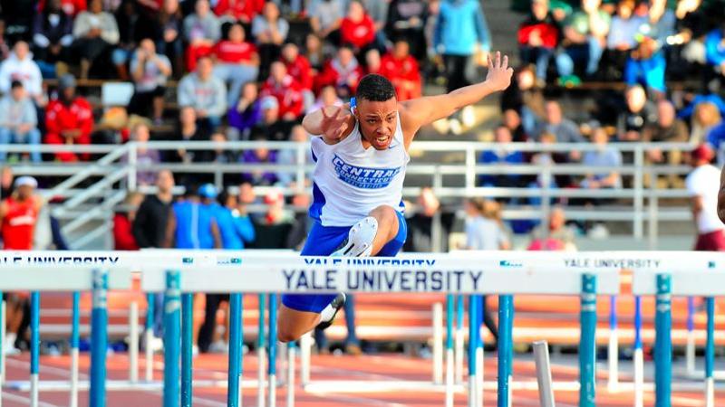 Men's Track & Field Places Six in Top 10