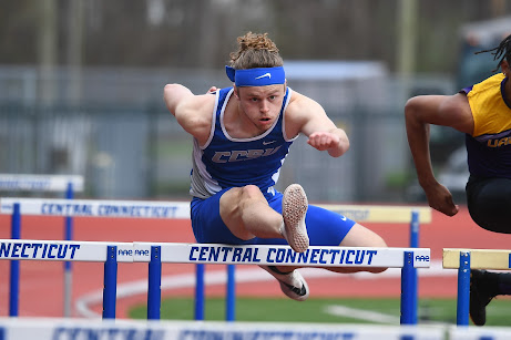 Men's Track and Field Competes at Day Two of Raleigh Relays