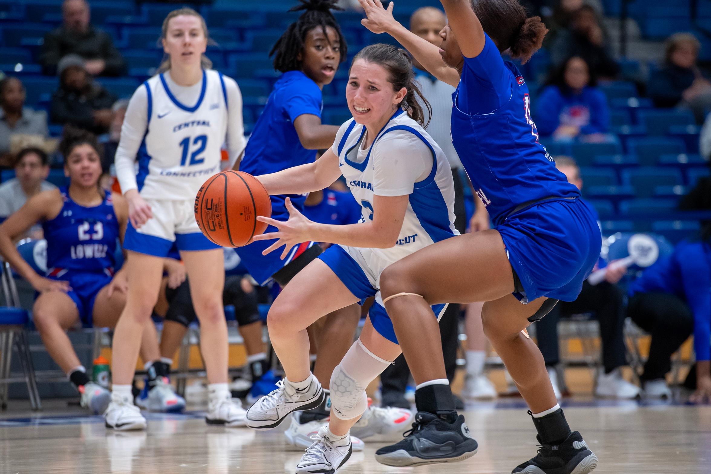 Women's Basketball Falls to Wagner, 49-45, on Saturday