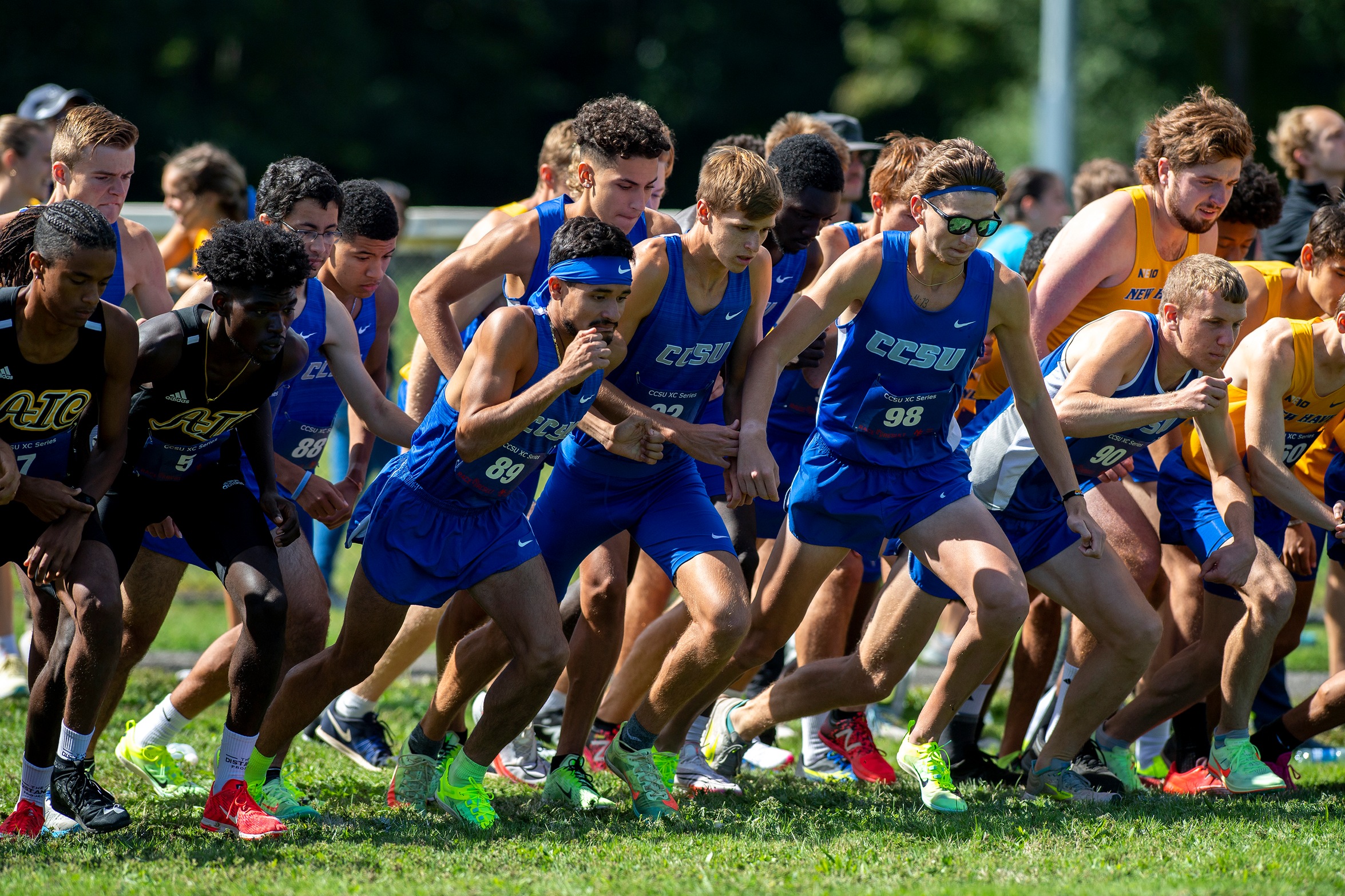 Men's cross country won the 2022 Ted Owen Invitational, paced by the top-three individual finishers. (Credit: Steve McLaughlin)