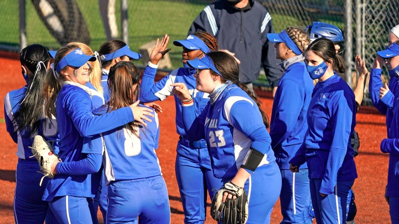 Softball Wins Both Games on Saturday and Completes Sweep Over FDU