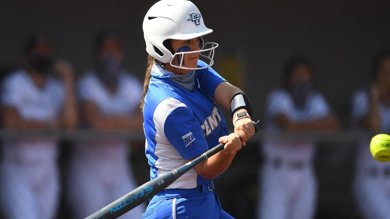 Softball's Season Came to an End After Two Close Losses in NEC Tournament