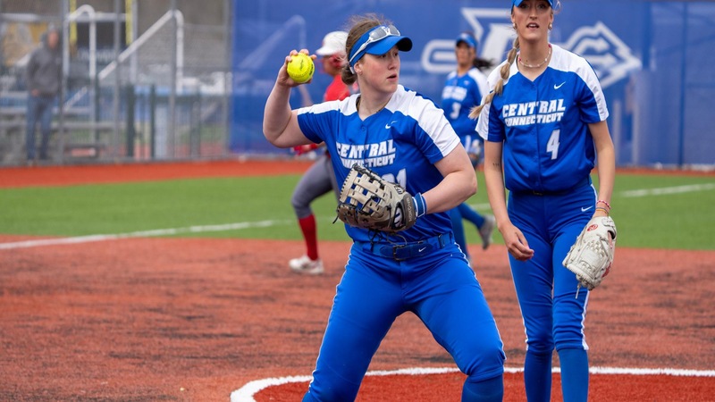 Softball Clinches Tournament Berth With Wins Over Stonehill