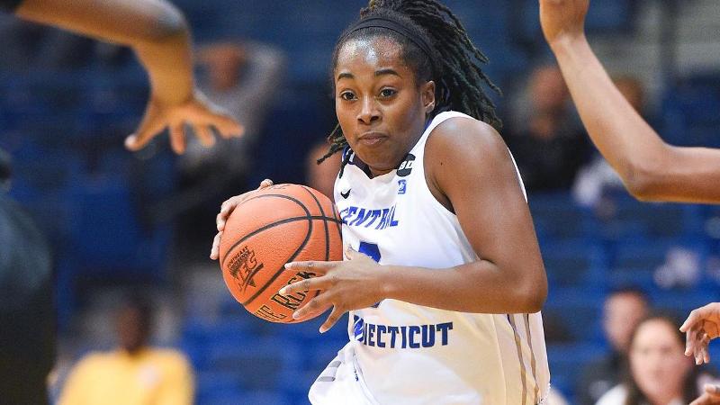 Women's Basketball Hosts Instate NEC Rival Sacred Heart Monday Night