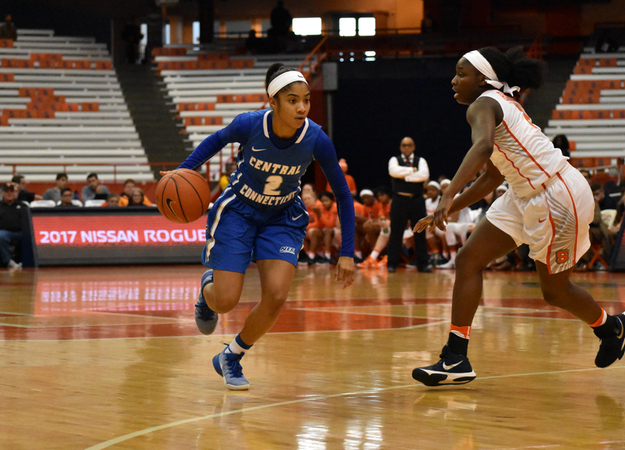 Goode Nets Career-High, Women's Basketball Topped by ACC Opponent, Syracuse