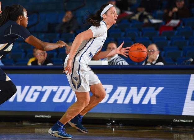 Women's Basketball's Six-Game Win Streak Snapped at St. Francis Saturday, 87-81