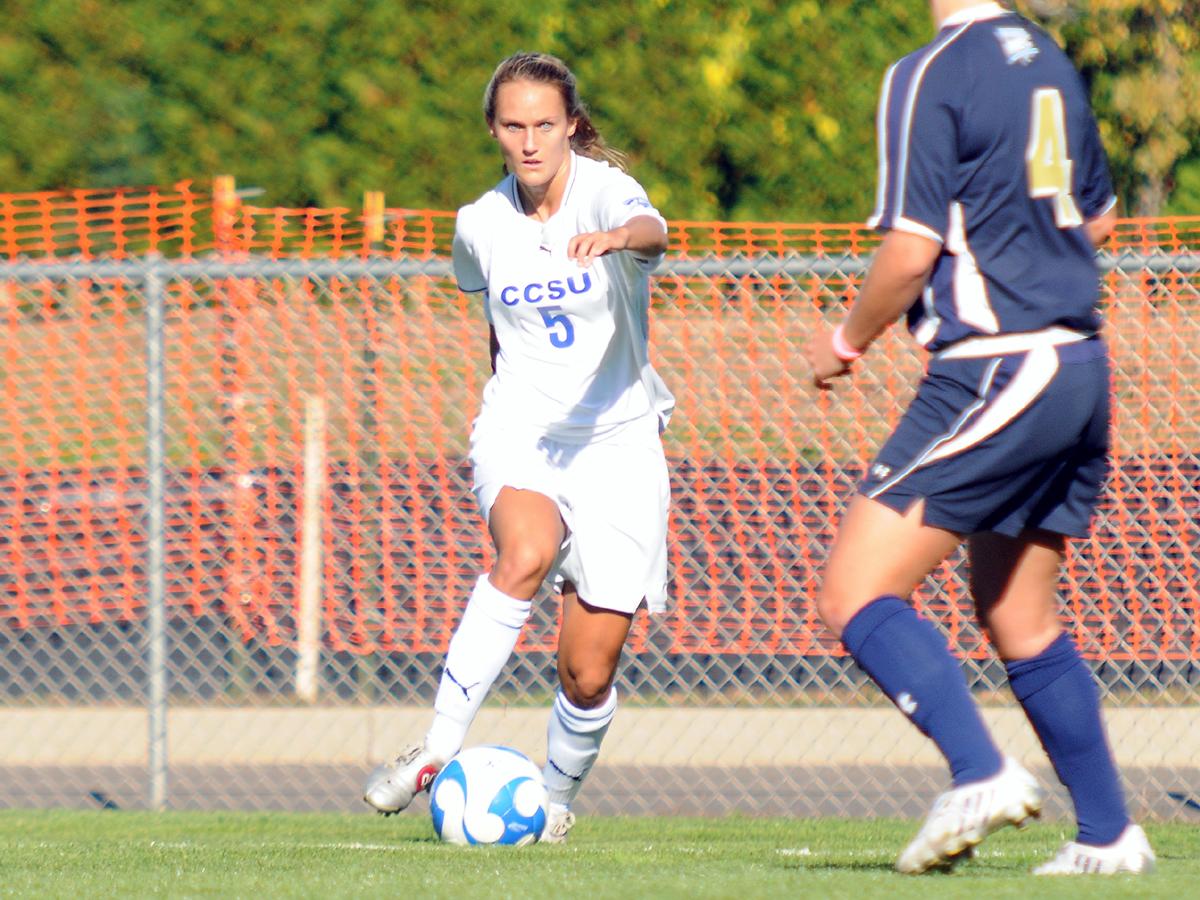 Women's Soccer Advances to Northeast Conference Championship Game on Sunday