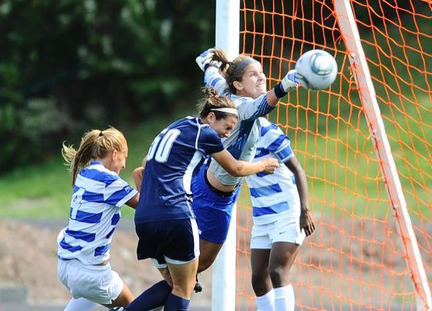 Women's Soccer Ties Harvard 0-0 in 2OT