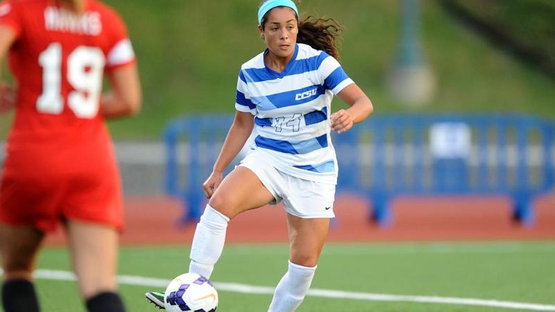 Women's Soccer Tops Yale on Monday Night