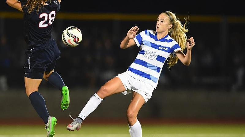 Women's Soccer Downed at Harvard Thursday Night
