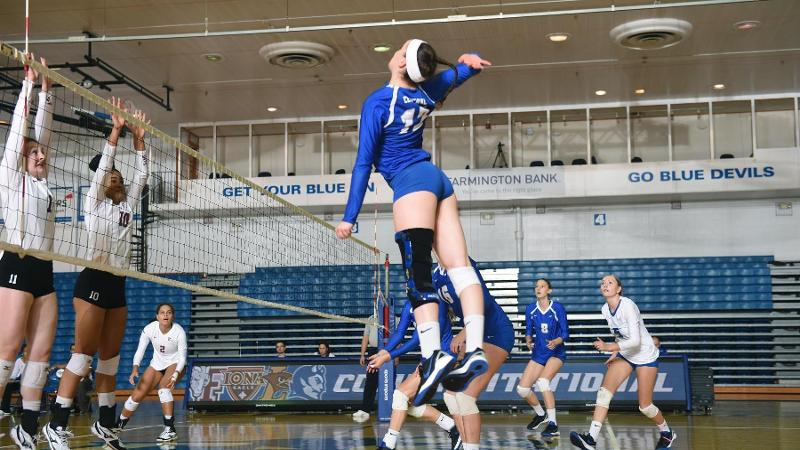 Volleyball Falls to Robert Morris, 3-1, on Saturday